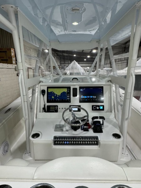 
								USA 2020 Invincible 36 Open USD full									