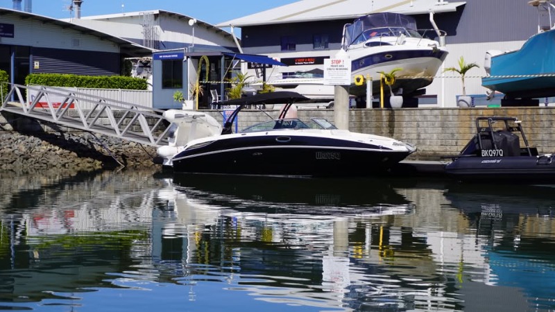 
								Sea Ray 280 Sundeck 2012 full									