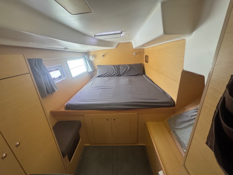 
								Grenada 2013 Lagoon 380 S2 USD full									